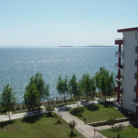 Sea View In Marina Fort Noks *